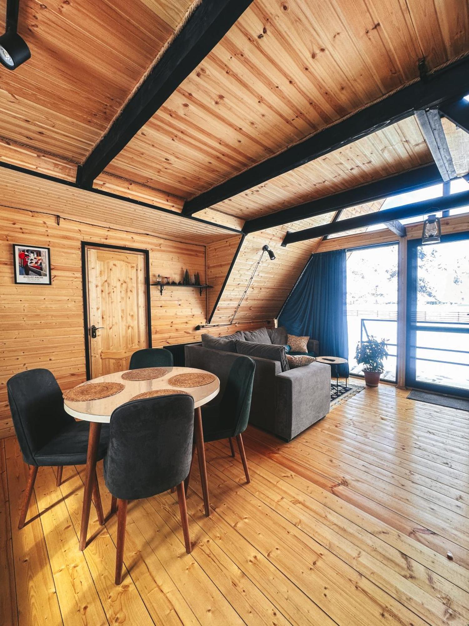 Wildwood Kazbegi Villa Ngoại thất bức ảnh